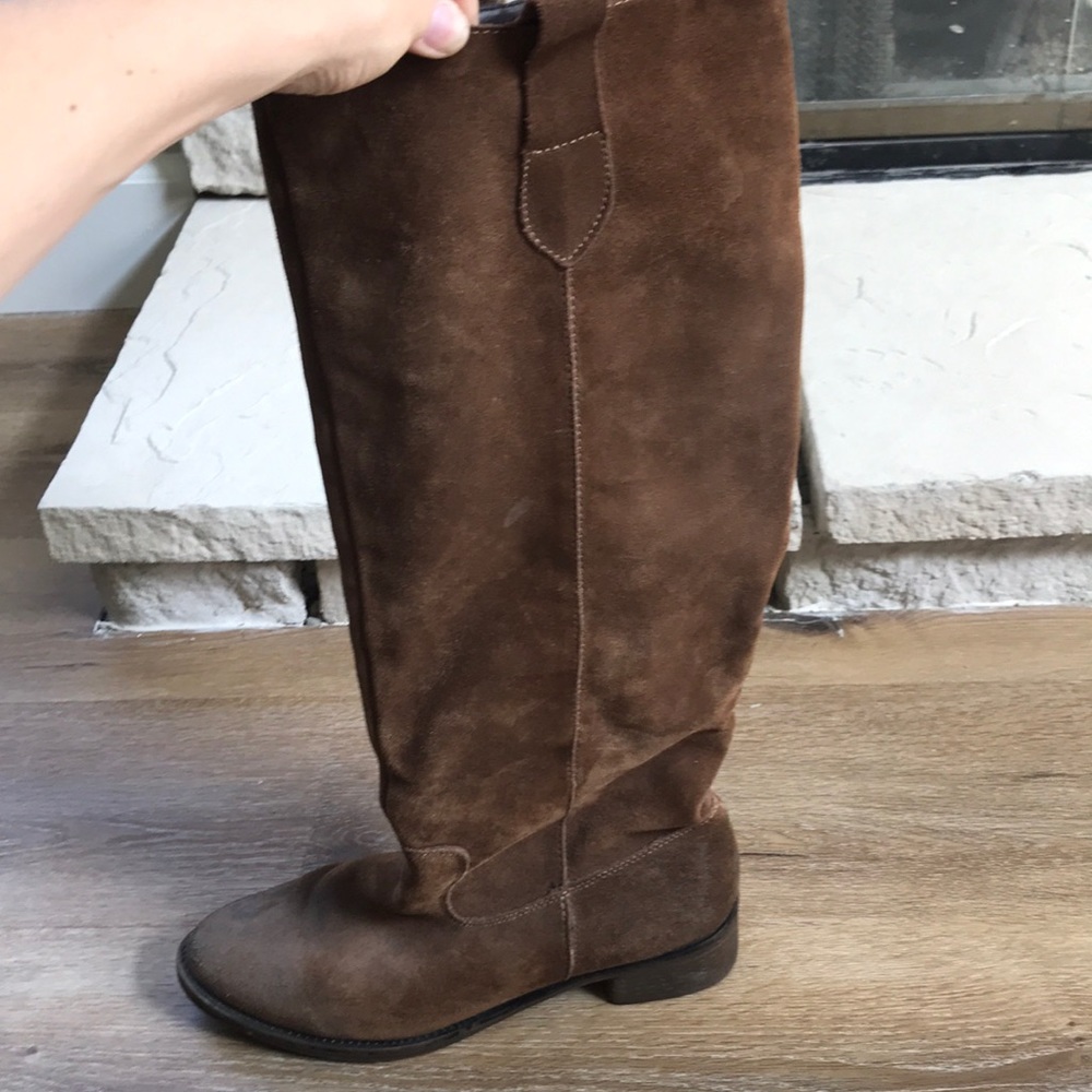 Tall brown suede boots